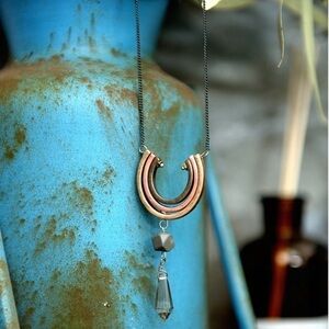 HORSESHOE Waterdrop Crystal Pendant Necklace